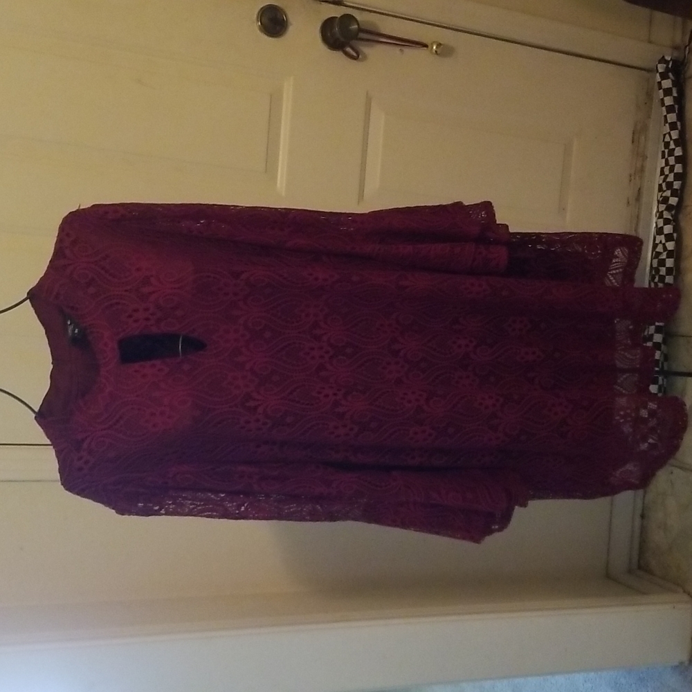 ECI 3X burgundy lace dress